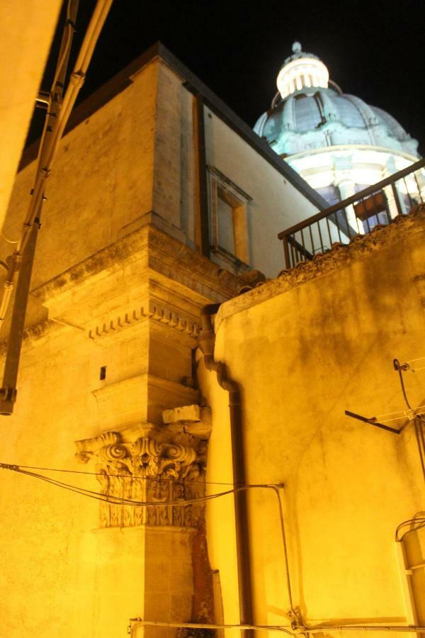 Specula Domus - Ibla Villa Ragusa Dış mekan fotoğraf